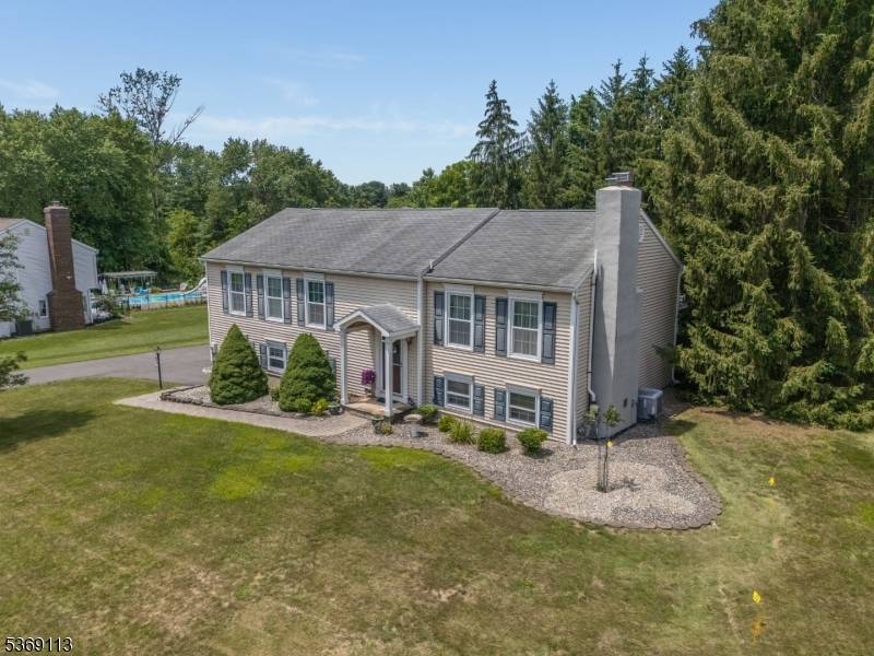Clinton Twp., NJ 08809,12 River Bend Rd