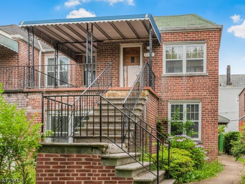 Other, NJ 10461,3227 Bruckner Boulevard