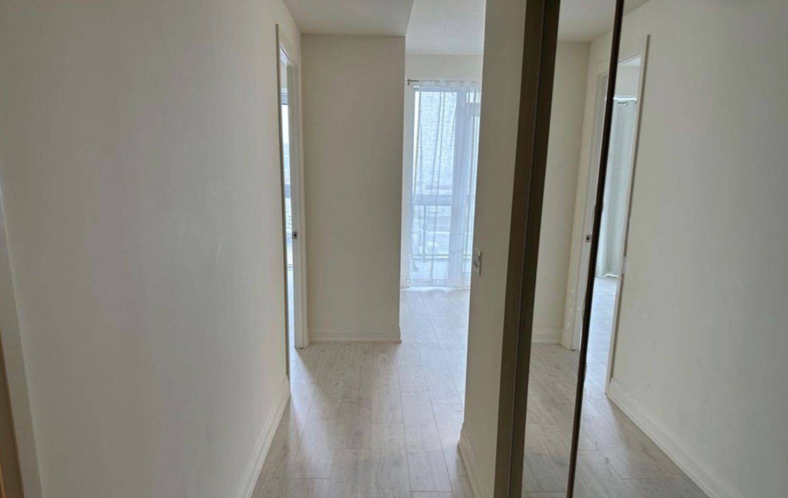 Oakville, ON L6M 5P4,509 Dundas ST #416