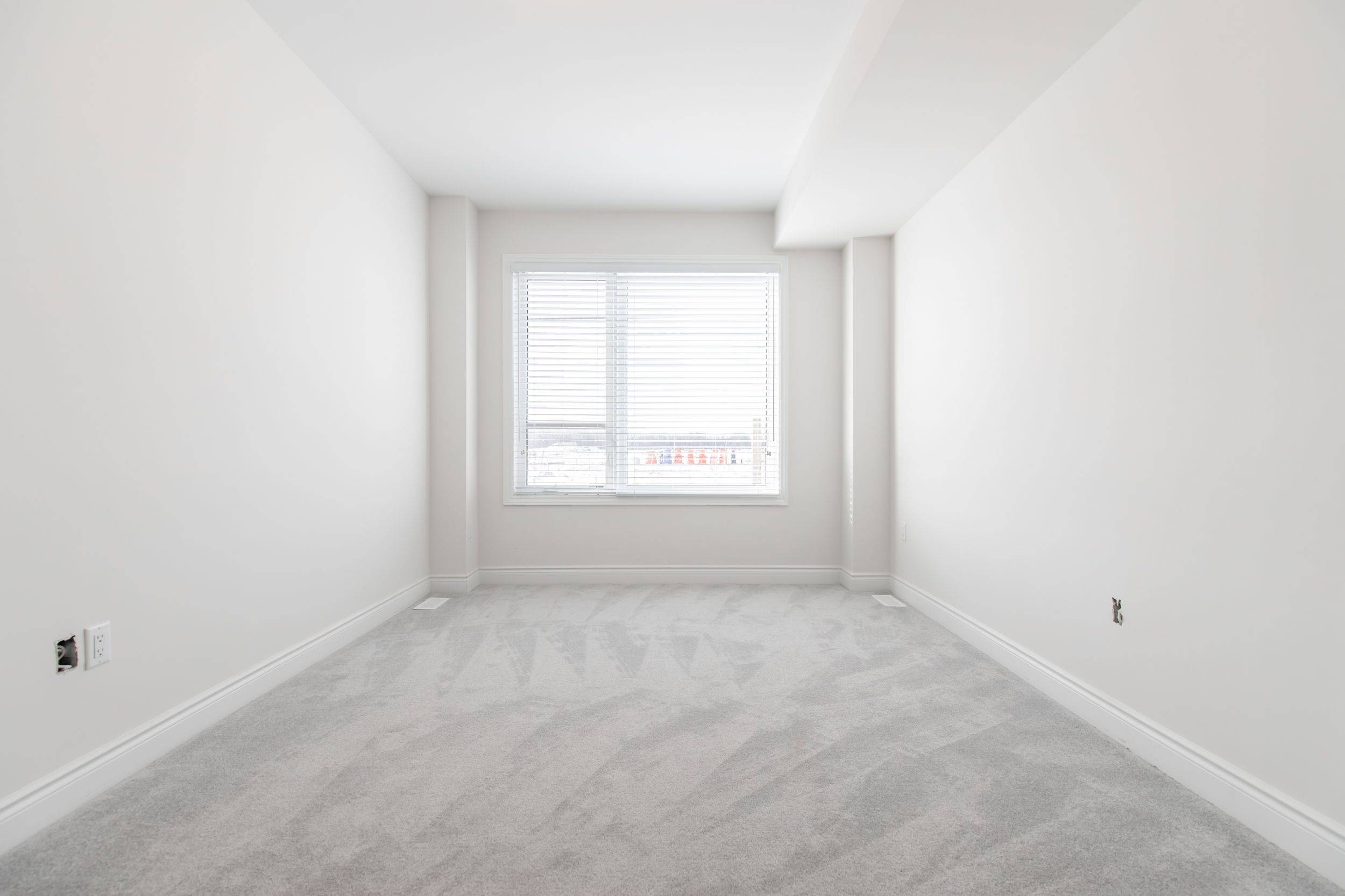 Oakville, ON L6H 0V9,3271 Sixth Line