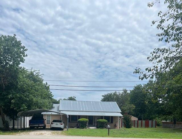 Waxahachie, TX 75165,104 W Ross Street