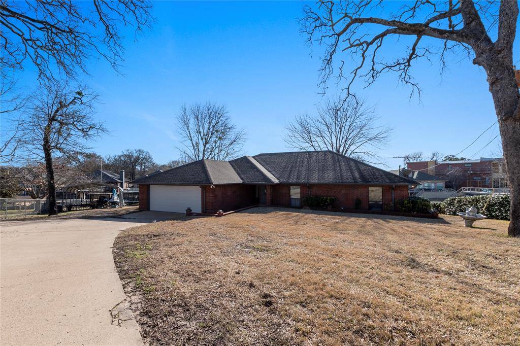 Gun Barrel City, TX 75156,111 Hickory Creek Circle