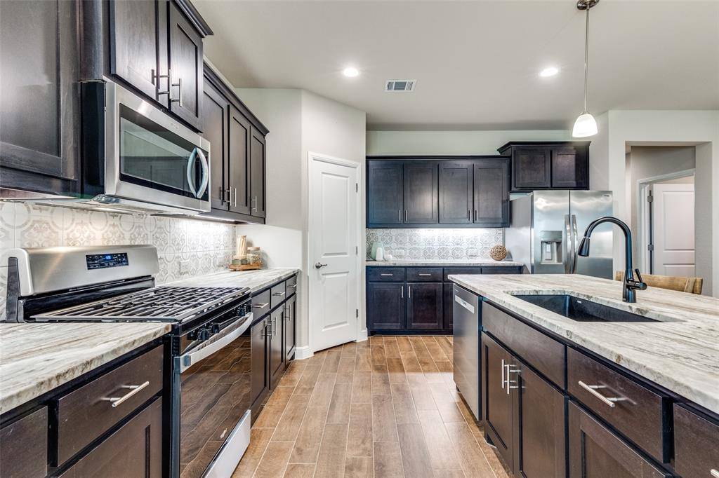 Rhome, TX 76078,144 Windmill Drive