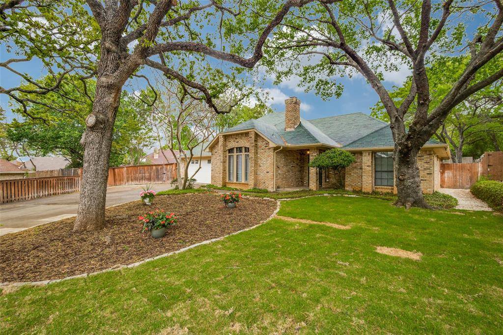 Euless, TX 76039,802 Chipwood Court
