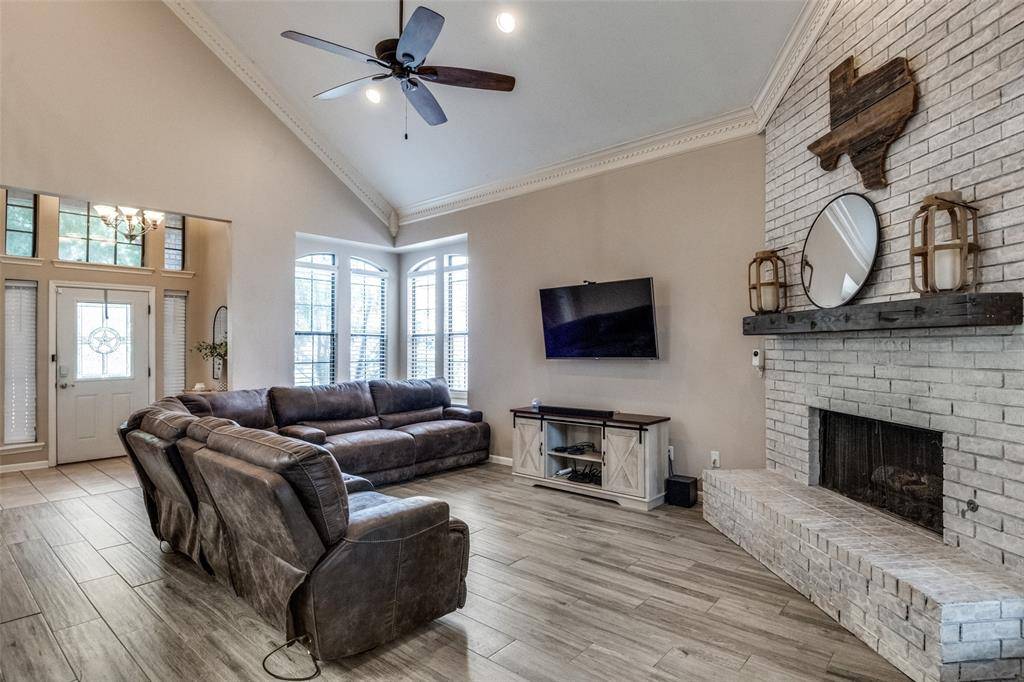 Rowlett, TX 75088,8813 Greenwood Trail