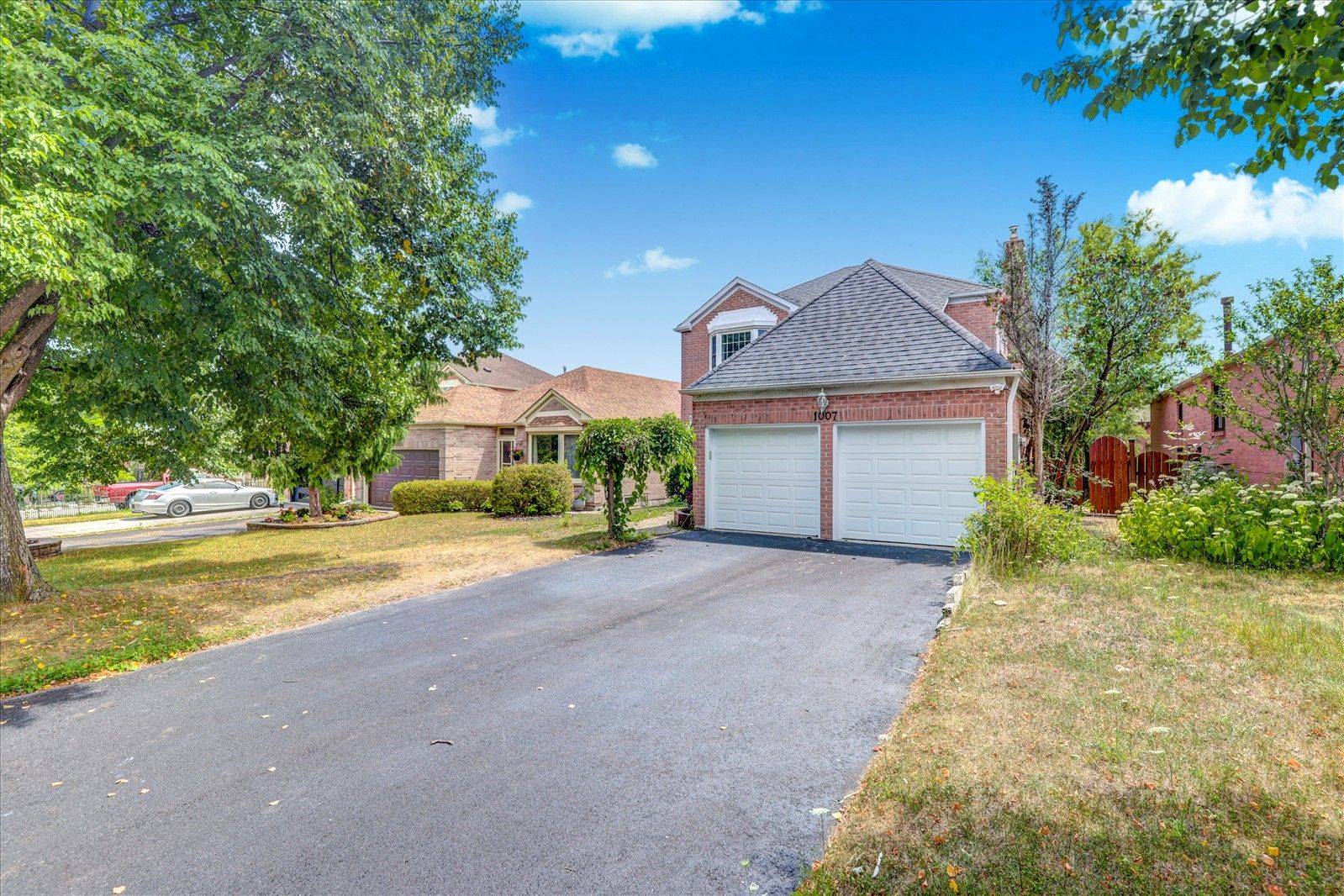Pickering, ON L1X 1P7,1007 Maury CRES