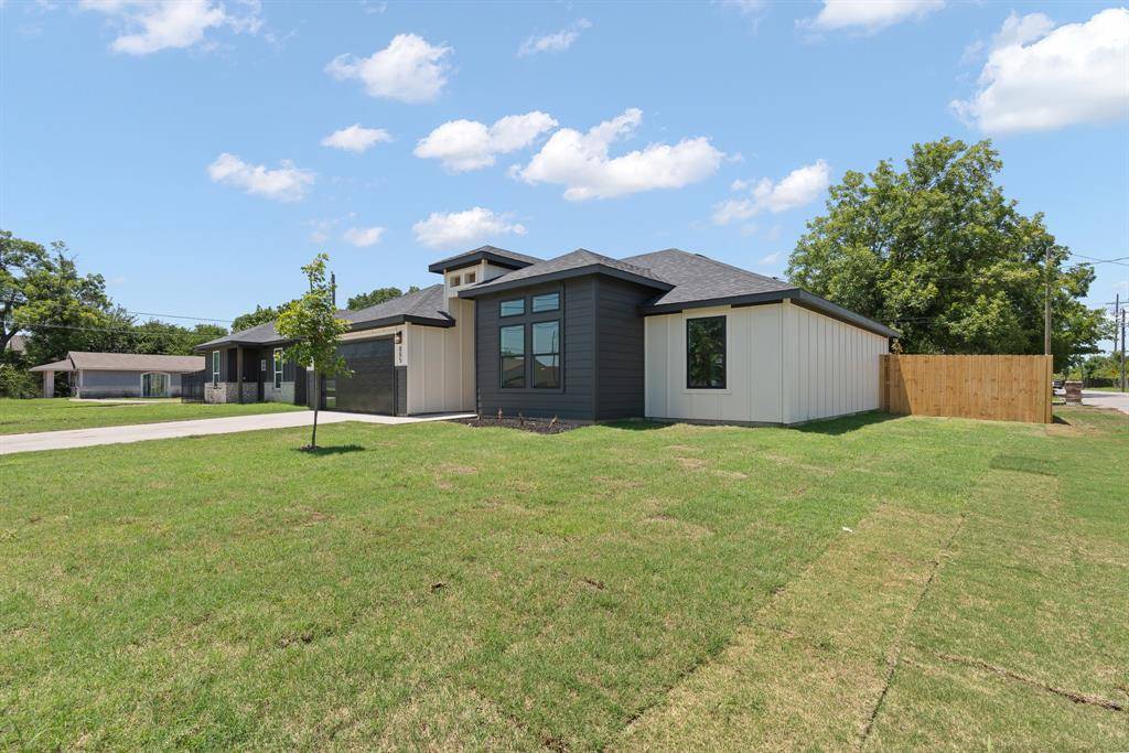 Cleburne, TX 76031,805 N Brazos Avenue