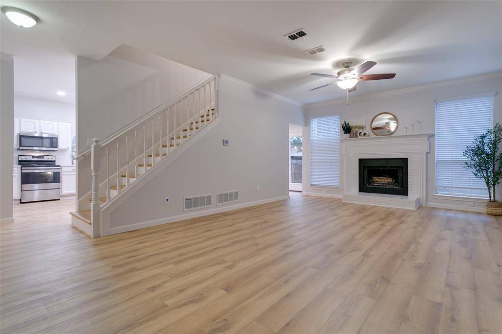 Grapevine, TX 76051,1514 Dublin Circle