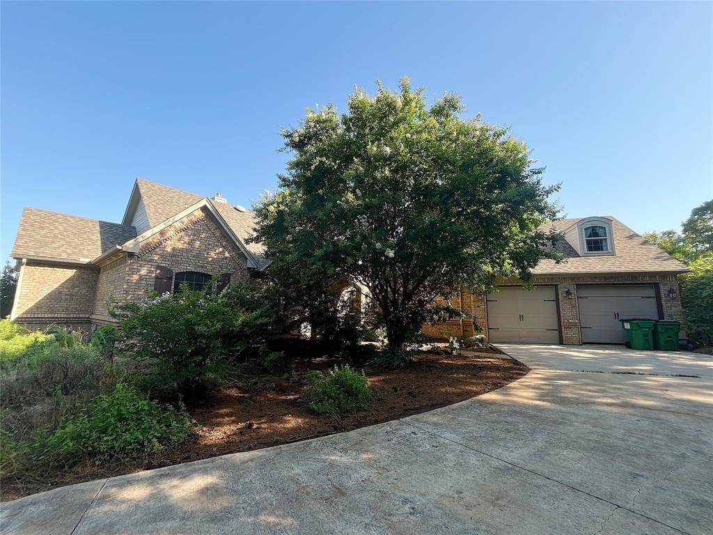 Bowie, TX 76230,396 Ranchview Court