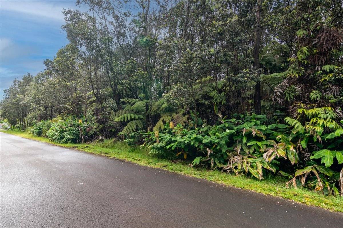 Volcano, HI 96785,7TH ST