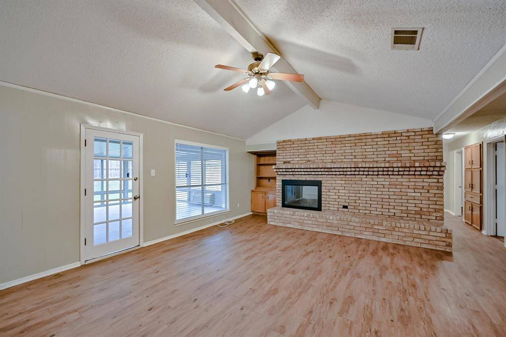 Arlington, TX 76016,3401 Steeplechase Trail