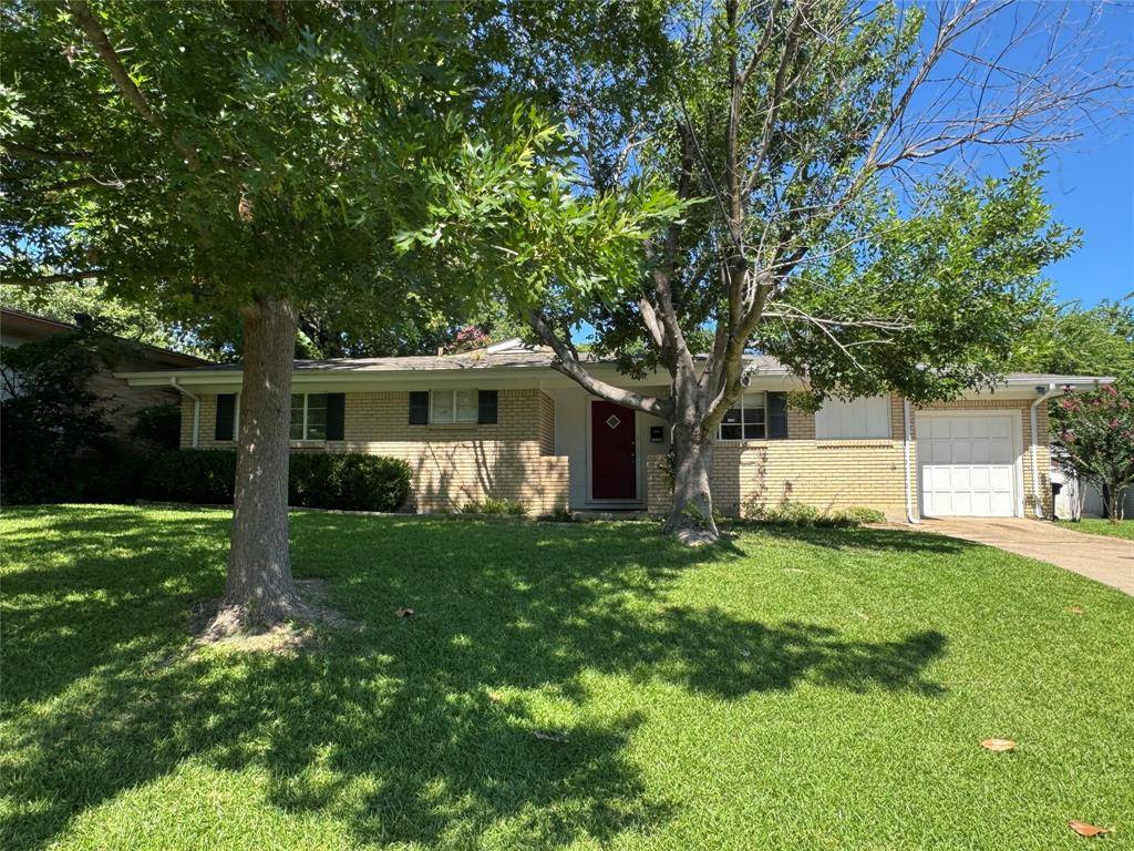 Fort Worth, TX 76133,4756 S Ridge Terrace
