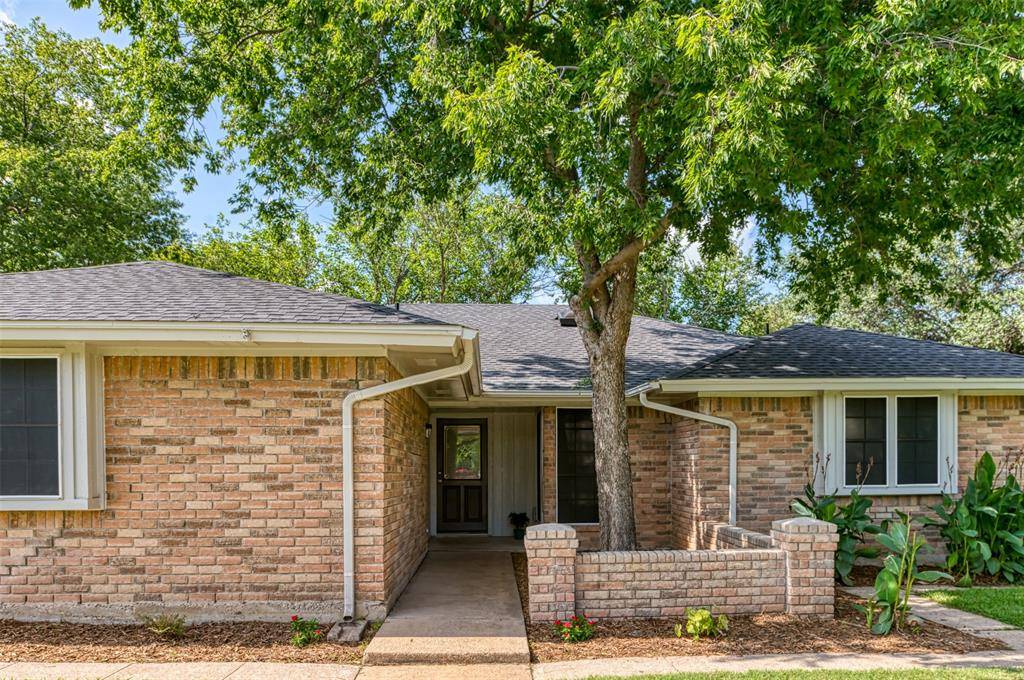 North Richland Hills, TX 76182,6817 Stillmeadows Circle S