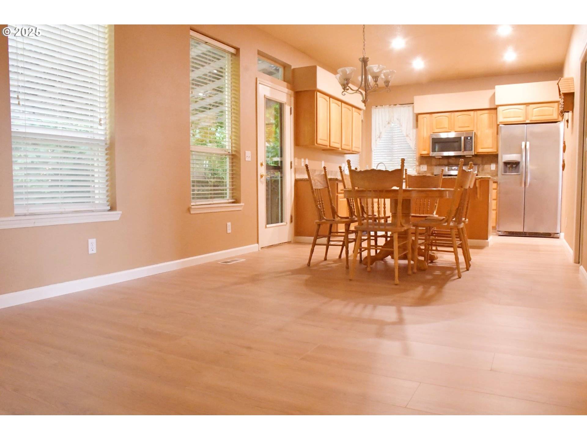 Beaverton, OR 97006,16590 NW AVONDALE DR