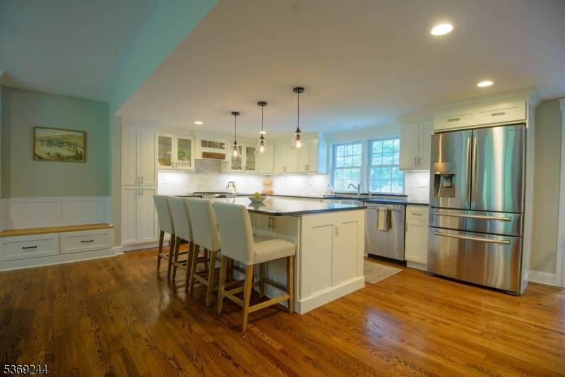 Branchburg Twp., NJ 08876,62 Robbins Rd