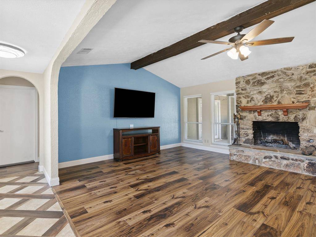 Highland Village, TX 75077,122 Village Estates Drive