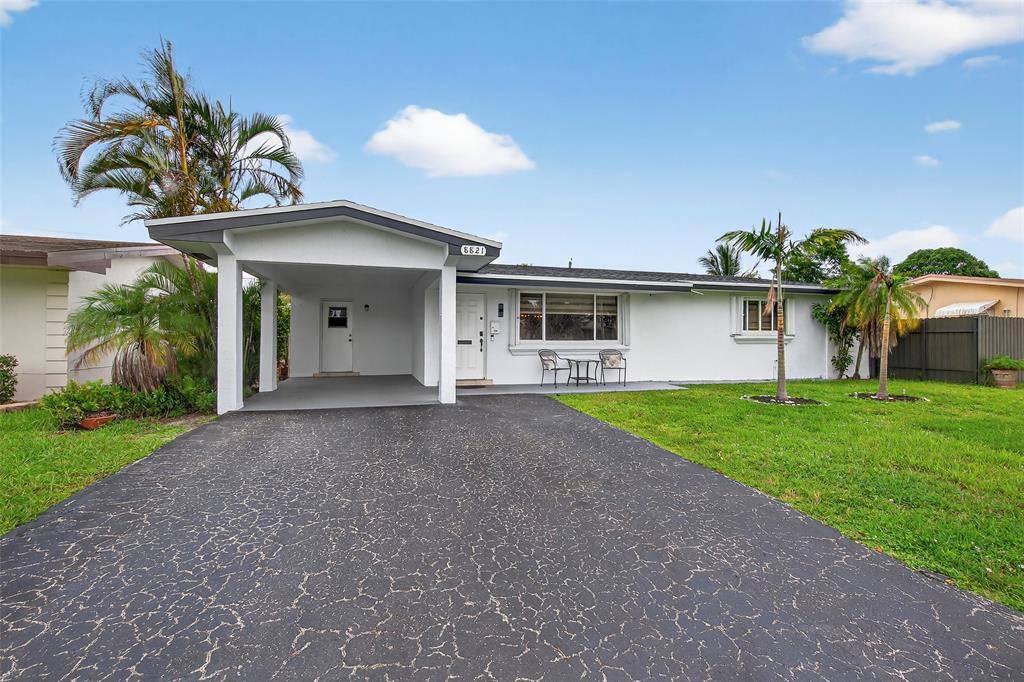 Pembroke Pines, FL 33024,8821 NW 11th Ct