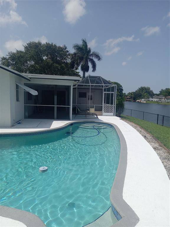Cooper City, FL 33328,8741 SW 52 STREET