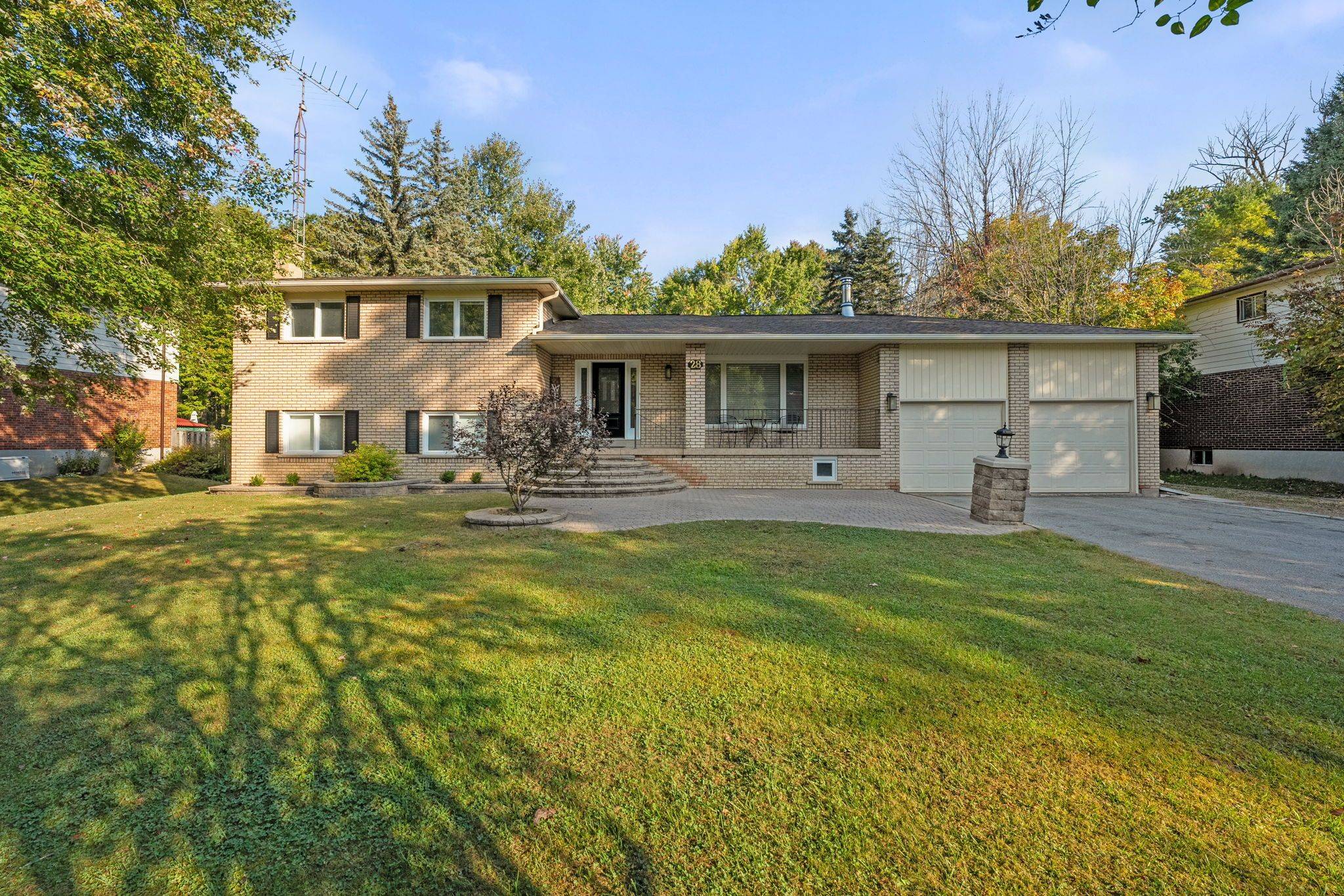 East Gwillimbury, ON L9N 0E7,28 Morgans RD