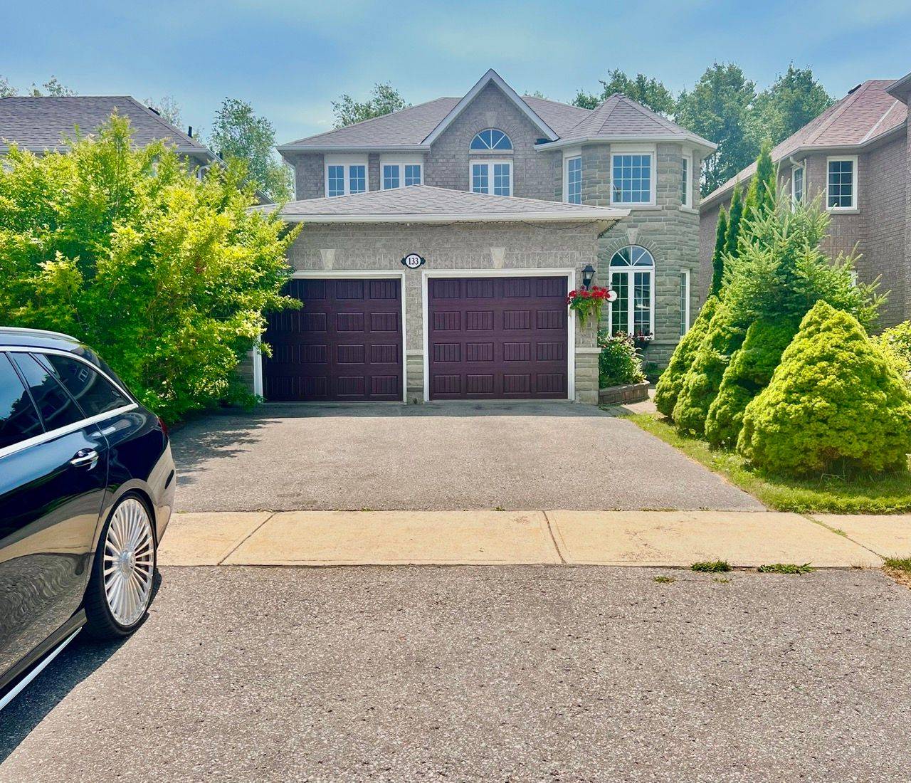 Richmond Hill, ON L4E 3Y7,133 Humberland DR