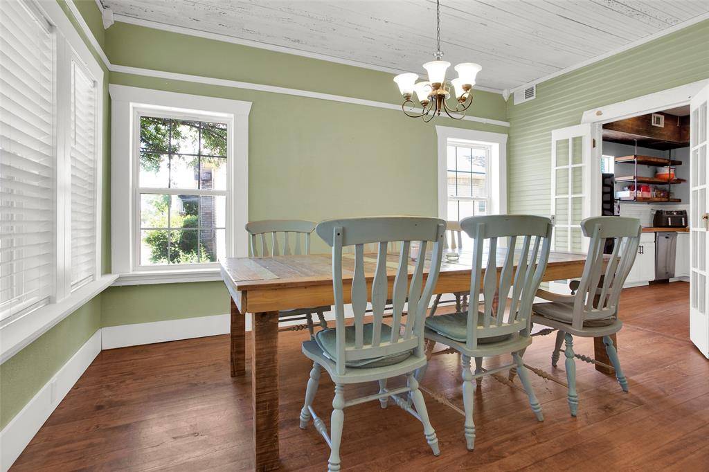 Denison, TX 75020,820 W Gandy Street
