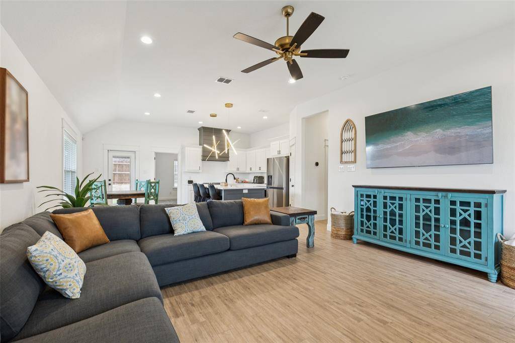 Godley, TX 76044,941 Tesslynn Avenue