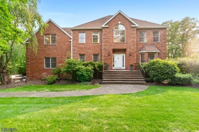 Sparta Twp., NJ 07871,20 Crestview Ln