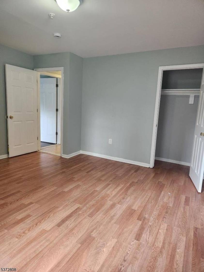 Newark City, NJ 07103,744 S 12Th St, G #G