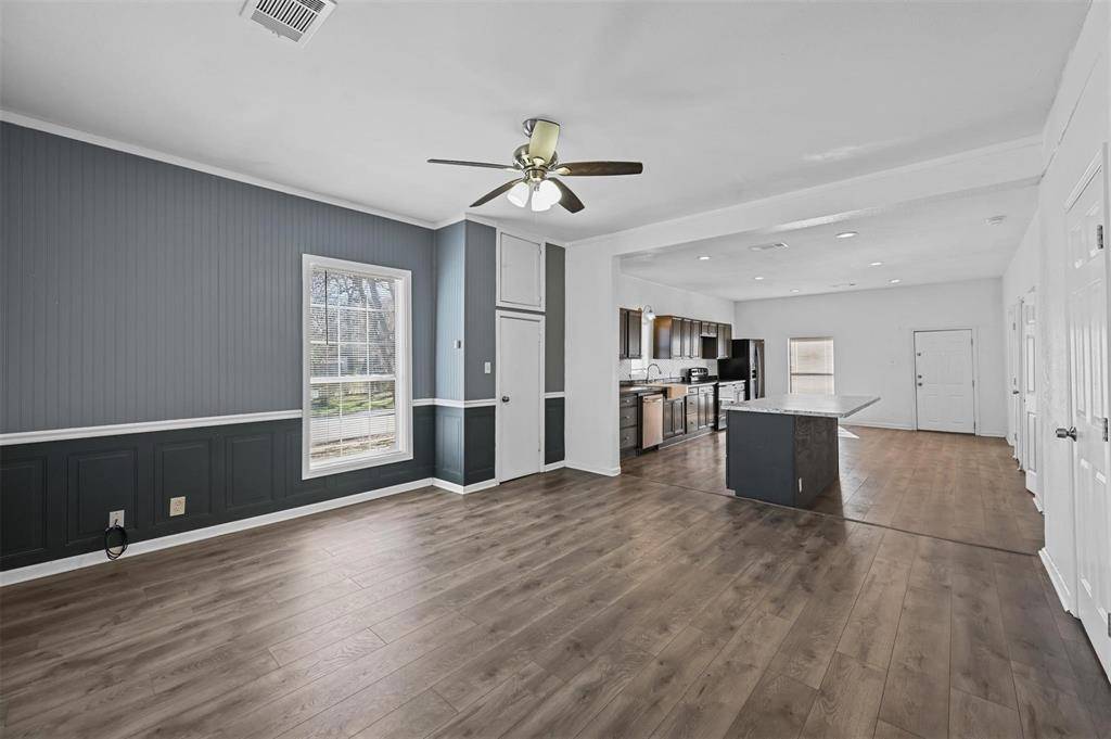 Denison, TX 75021,100 W Munson Street