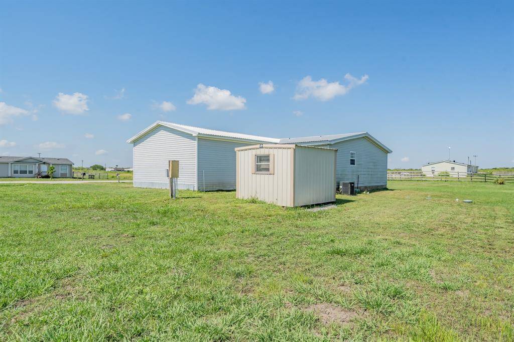 Kemp, TX 75143,4055 Victor Boulevard