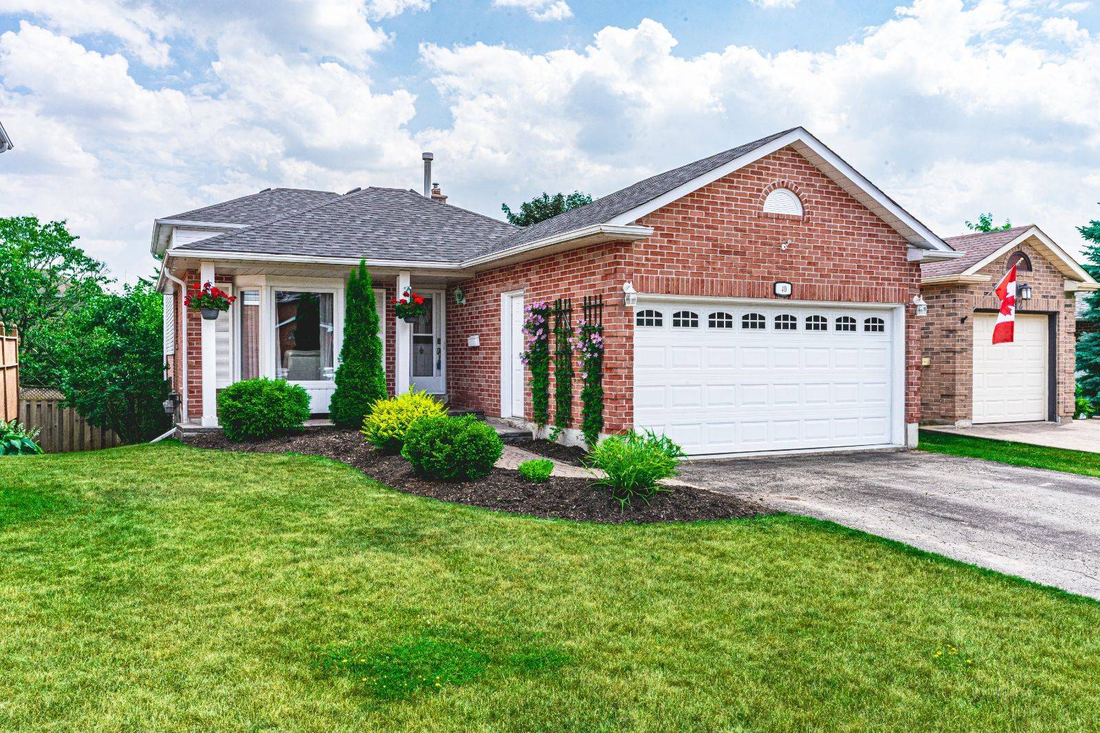 Barrie, ON L4N 6Z6,40 Grasett CRES