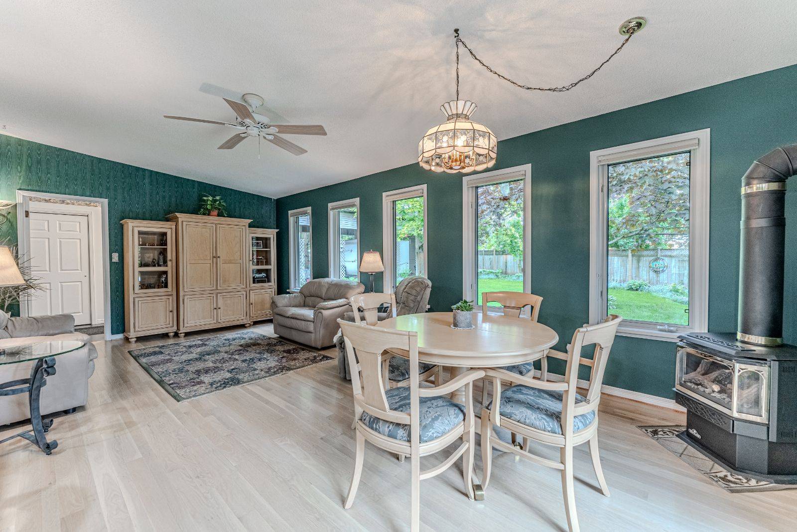 Springwater, ON L9X 1T5,3384 Dobson RD