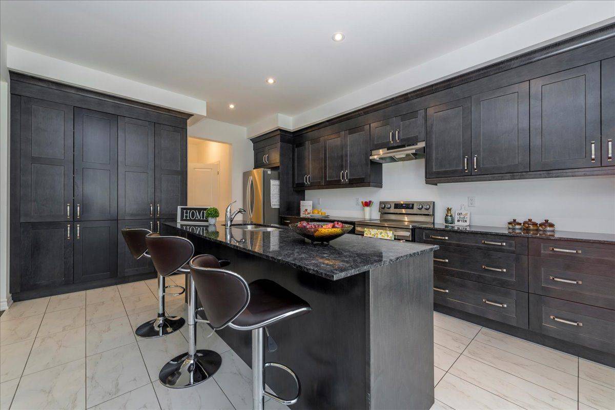 Barrie, ON L9J 0T4,59 Wheatfield RD