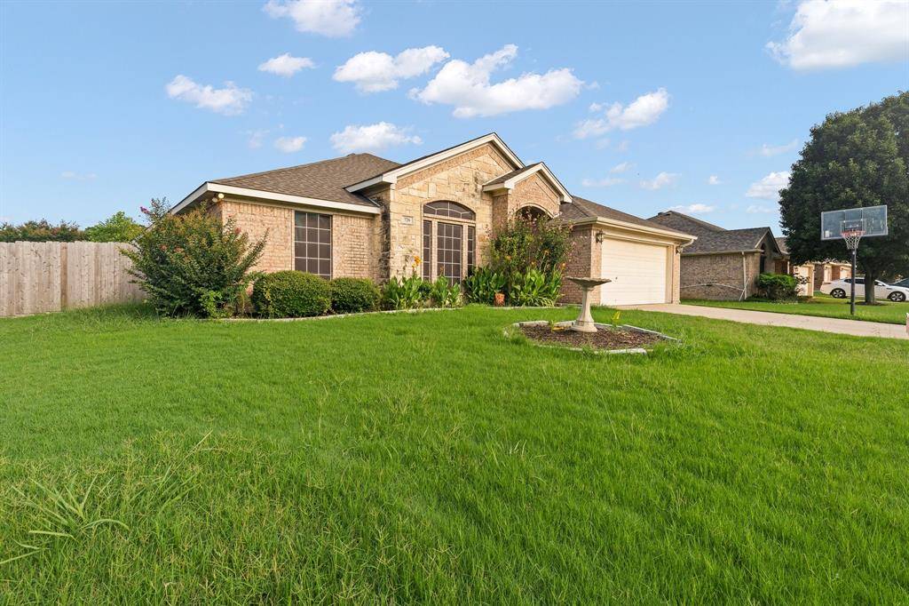 Joshua, TX 76058,726 E Sheila Circle