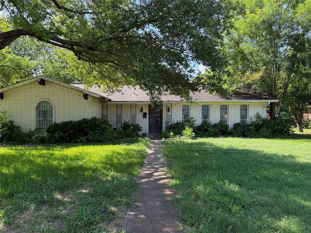 Waxahachie, TX 75165,107 Dartmouth Drive