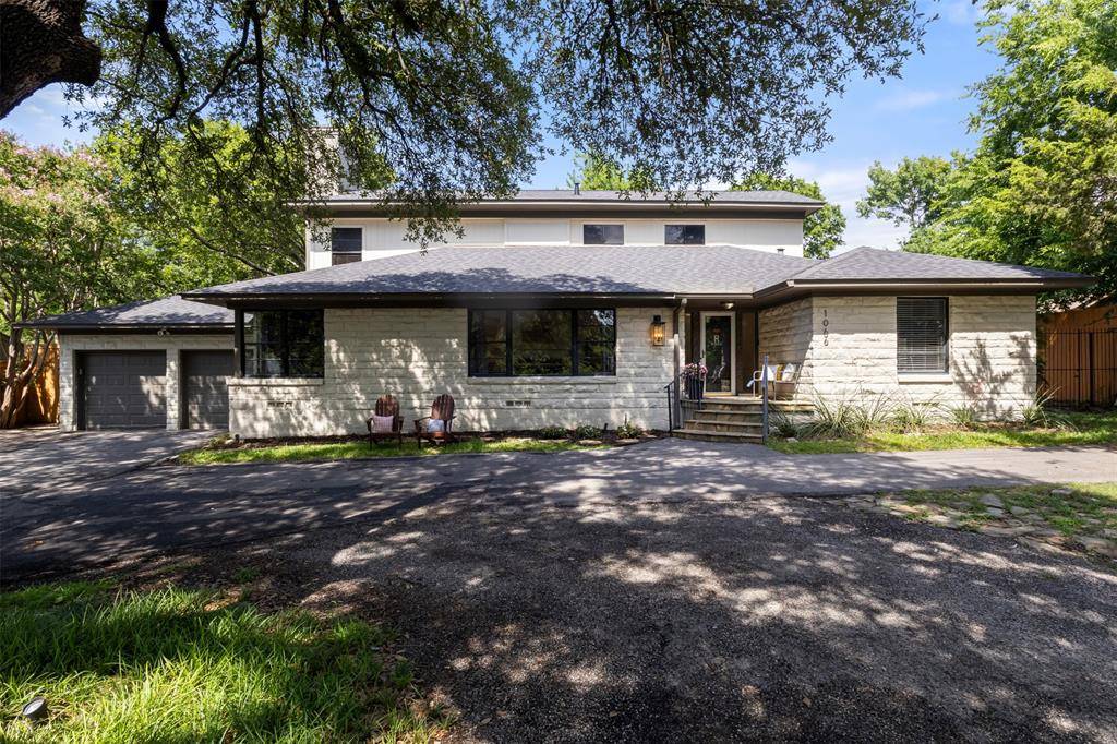 Dallas, TX 75218,1066 N Buckner Boulevard