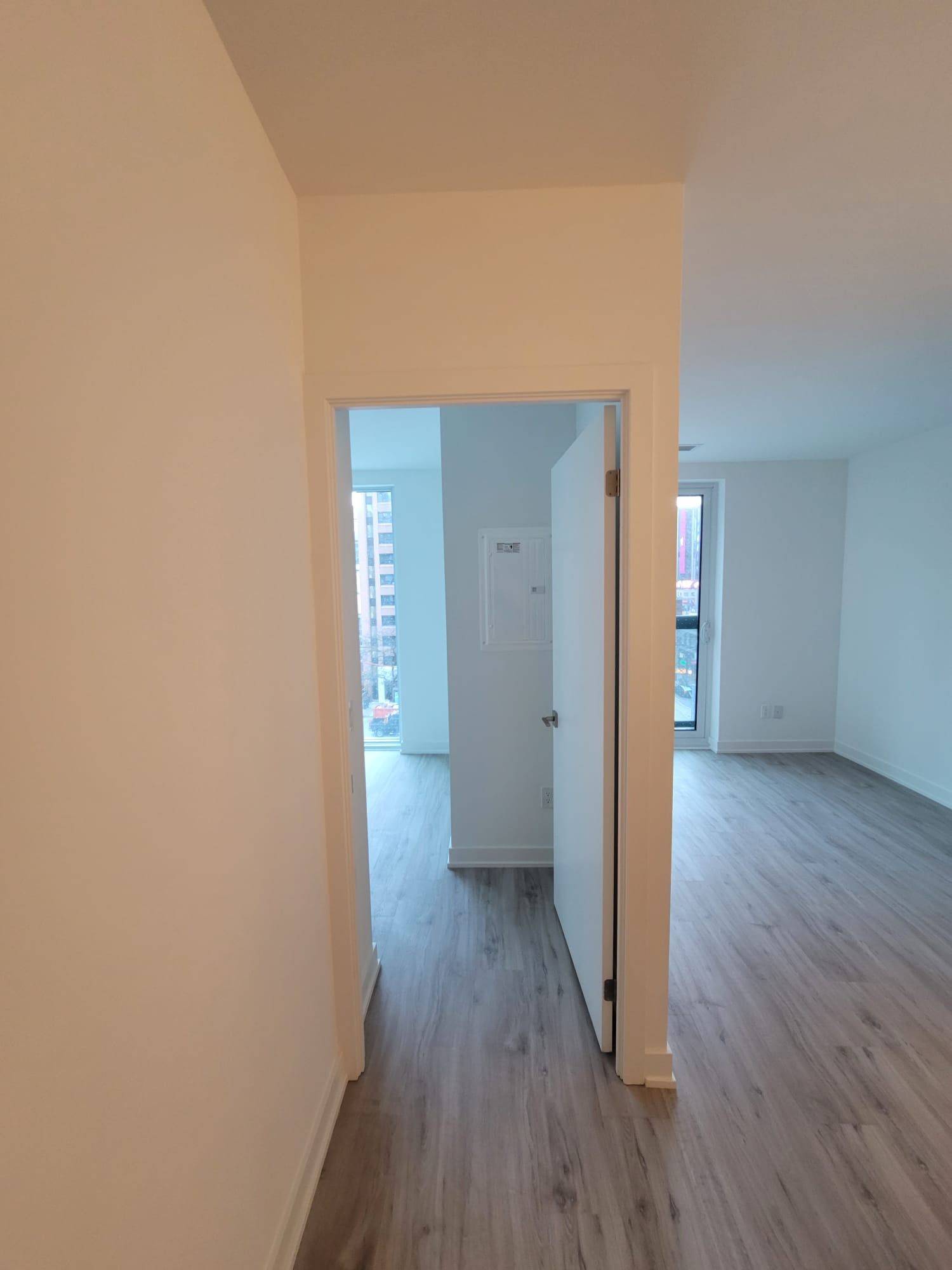 Toronto C08, ON M5B 1Z2,252 Church ST #501