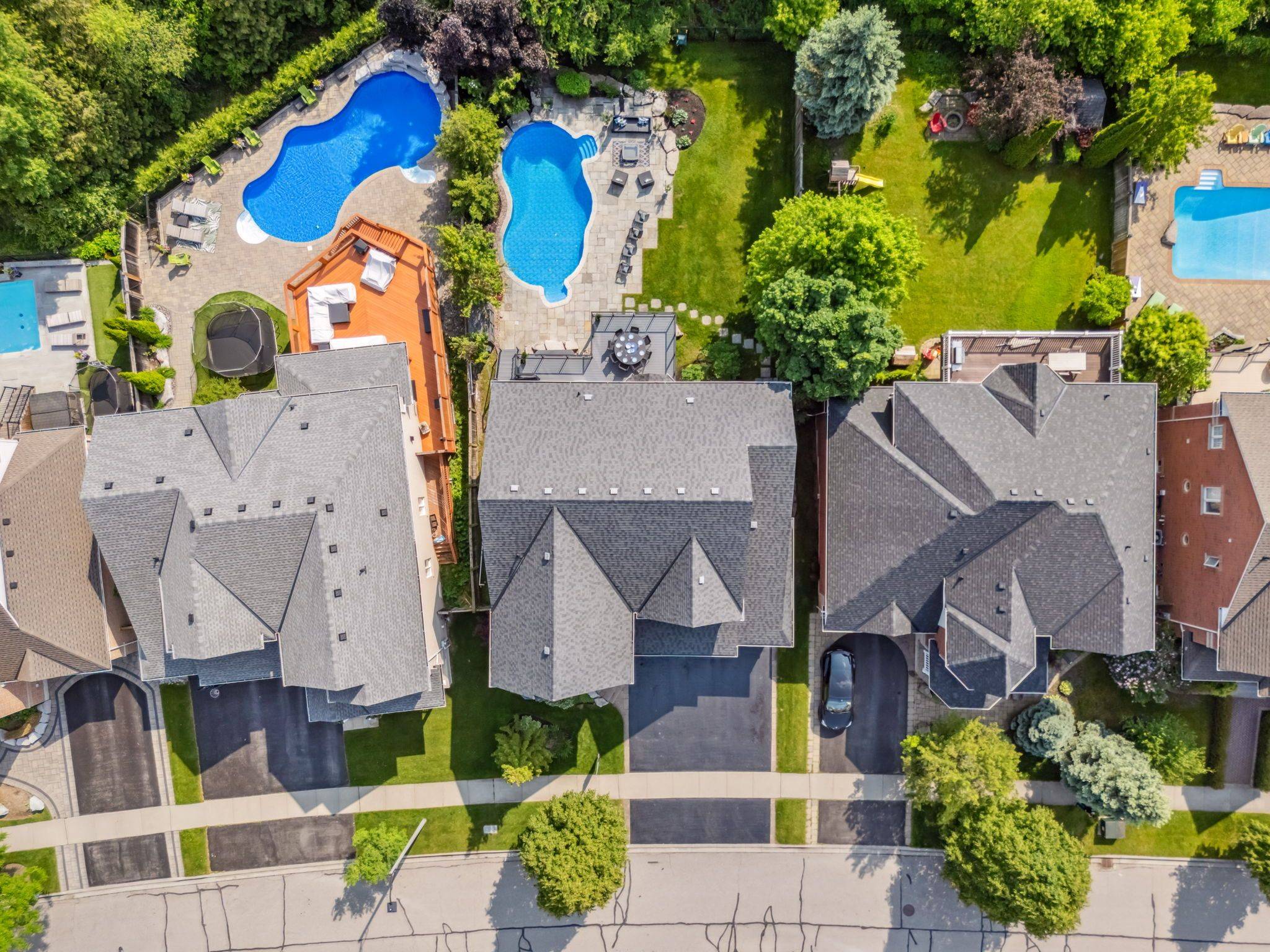 Whitby, ON L1M 2K6,17 Covington DR