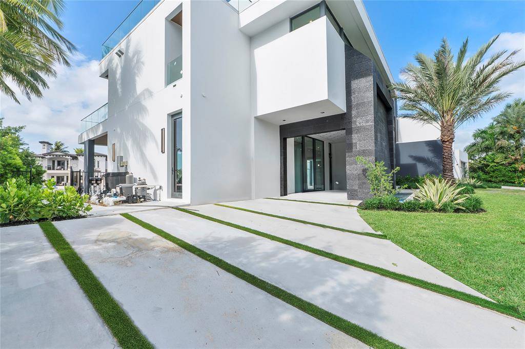 Fort Lauderdale, FL 33306,2880 NE 28th St