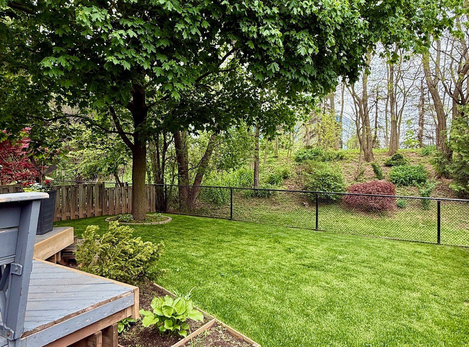 Oakville, ON L6M 1B2,408 Parkridge CRES