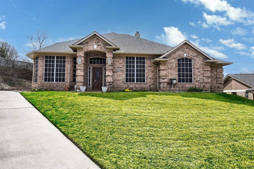 Fort Worth, TX 76179,8654 Glen Hollow Drive