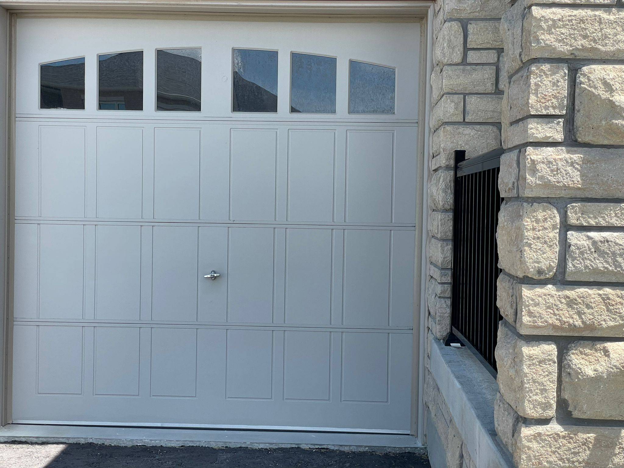 31 Dolomite DR, Brampton, ON L6P 4R6