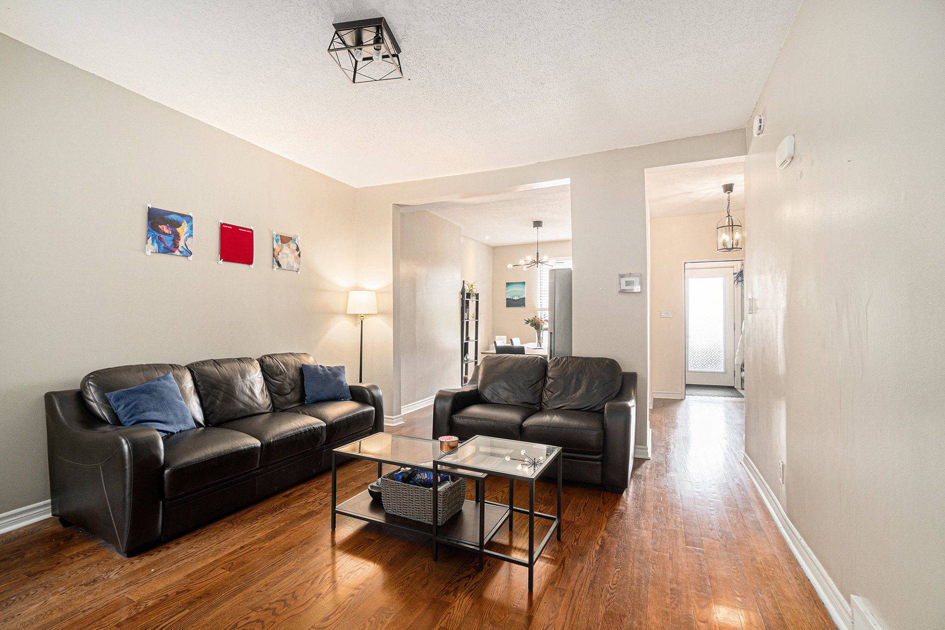Ottawa Centre, ON K2P 1B3,55 Argyle AVE