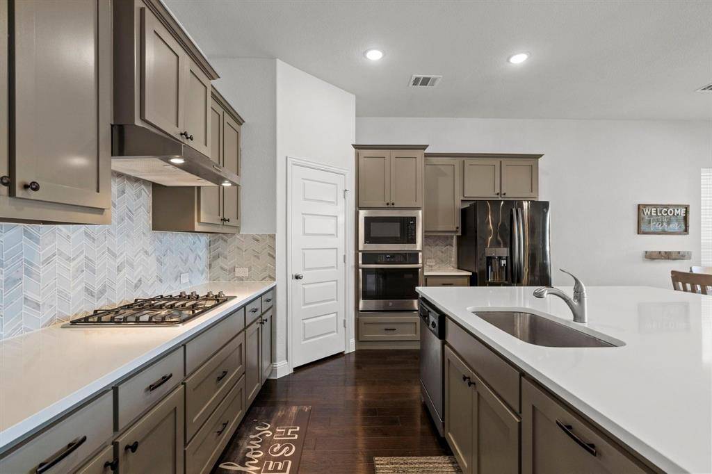 Celina, TX 75009,407 Overton Avenue