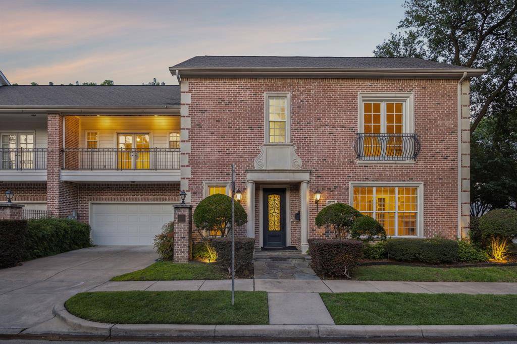 Dallas, TX 75219,4201 Prescott Avenue
