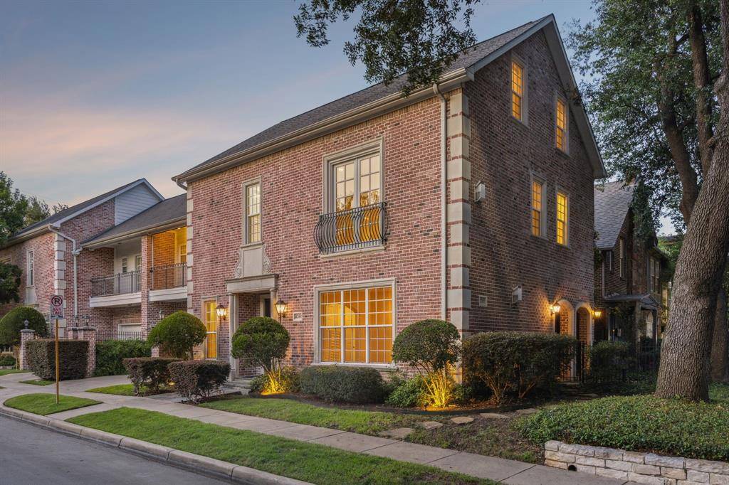 Dallas, TX 75219,4201 Prescott Avenue
