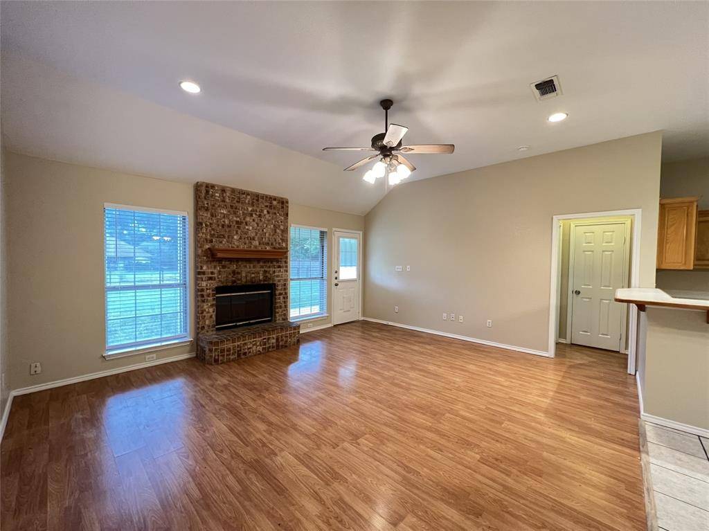 Springtown, TX 76082,788 Robin Court