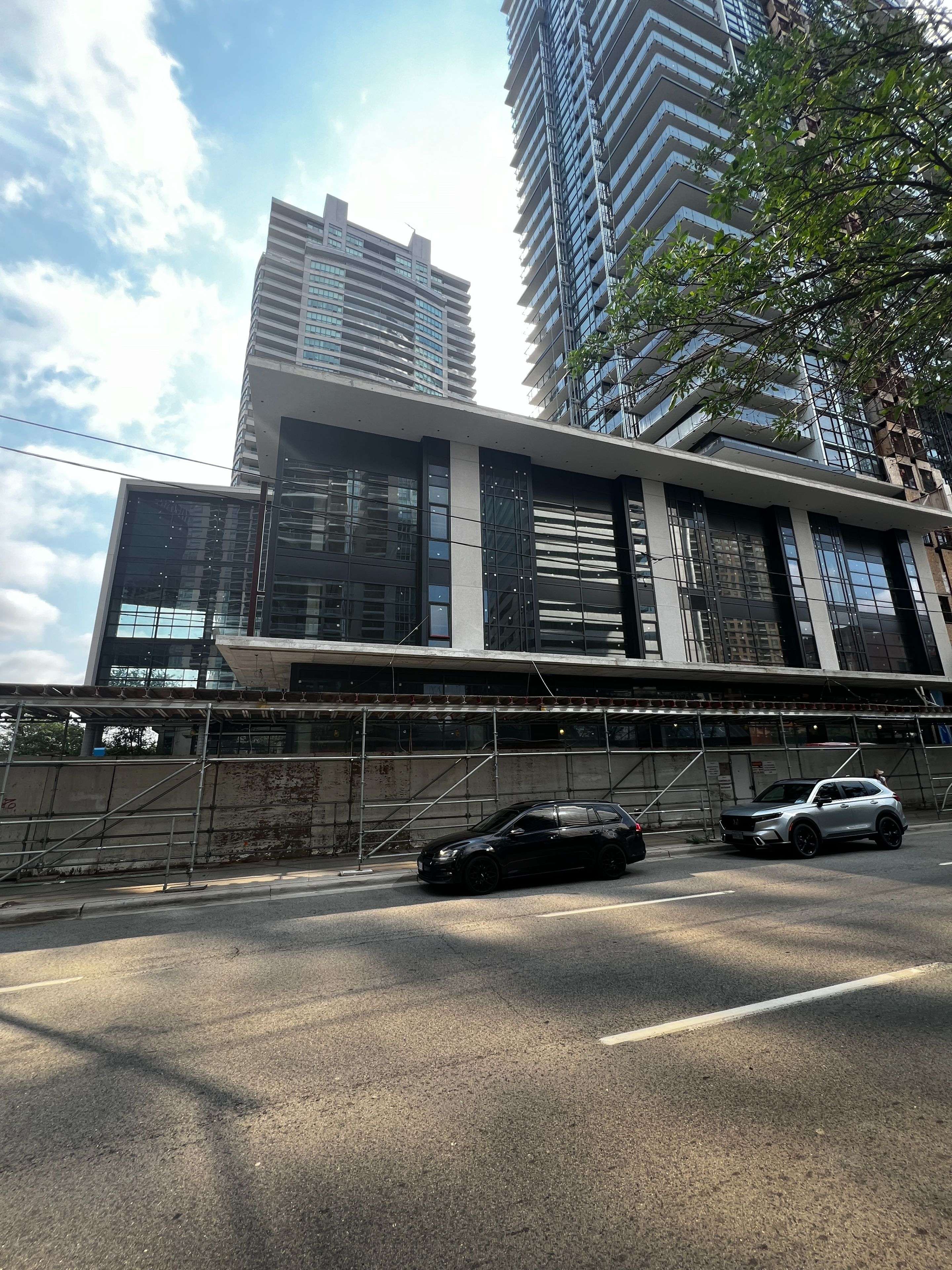 Toronto C14, ON M2N 5N6,4951 Yonge ST #GR 1