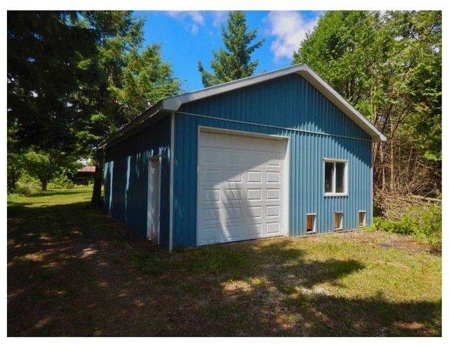 Oro-medonte, ON L0L 2E0,102 Ridge RD E
