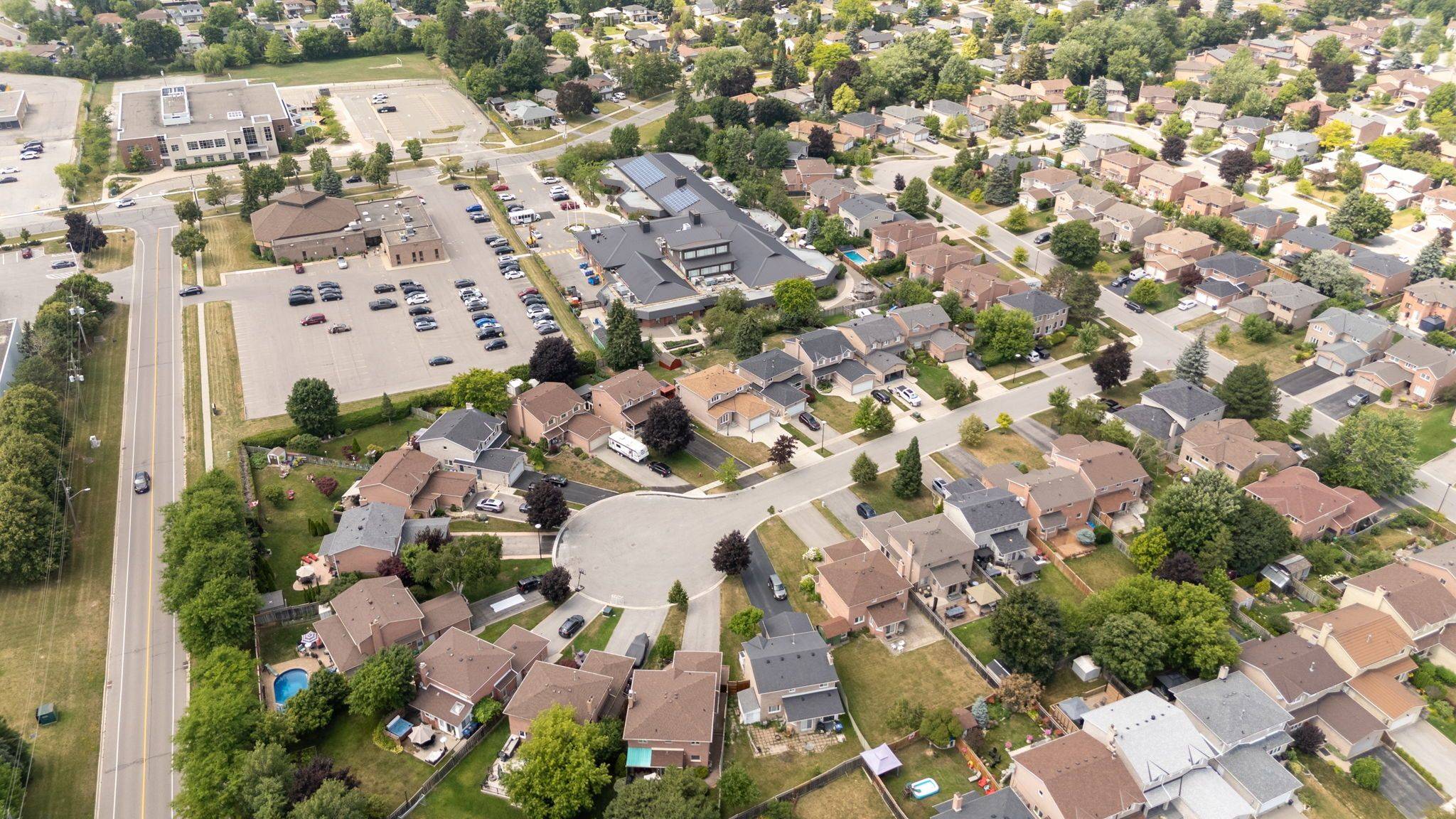 Caledon, ON L7E 1P1,12 King Arthurs CT